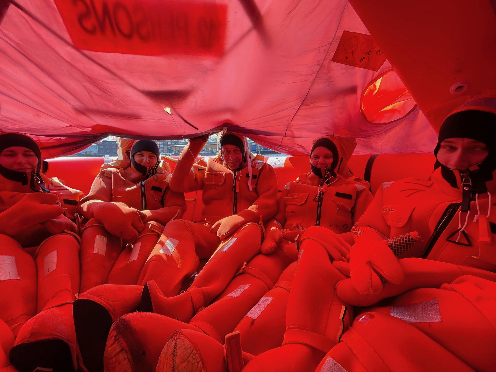 Rendite Schiffseigner Investment Ärzteinvestment Arzt investiert in Citizen Science und Wissenschaftsforschung